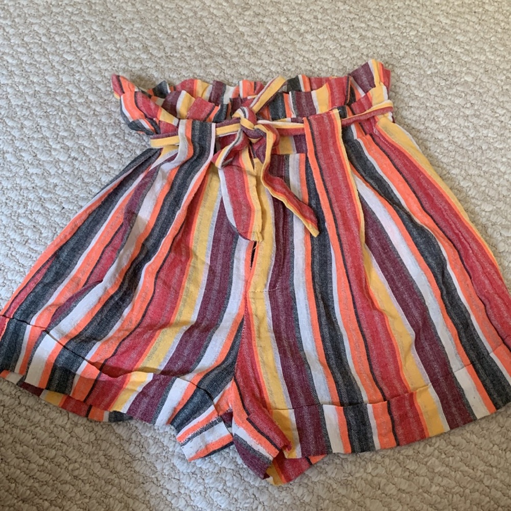 🟢3/$15 Striped Paperbag Shorts
